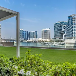 Wonderful Reva Downtown Dubai